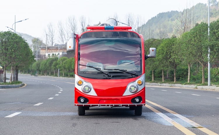 2座除塵車，道路降塵霧炮車